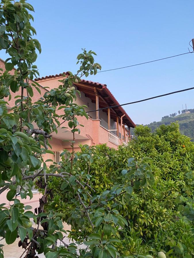 Marl'S Home Берат Екстериор снимка