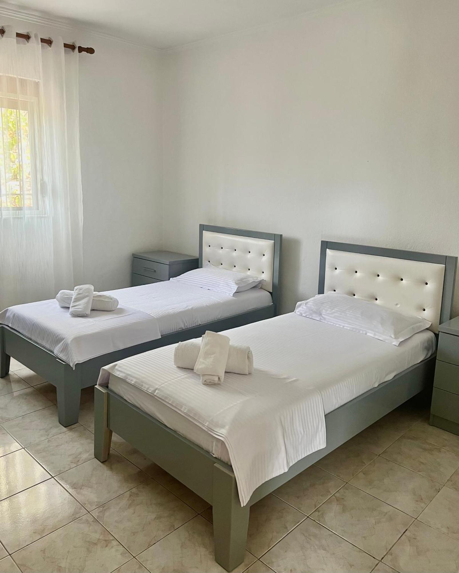 Marl'S Home Берат Екстериор снимка